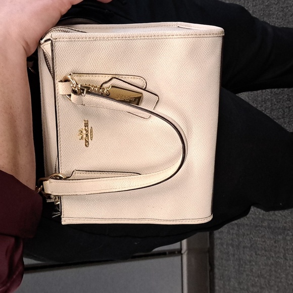 Coach Crosby 21 Carryall Chalk Crossgrain Leather Convertible Satchel  F11925 - Picture 7 of 16